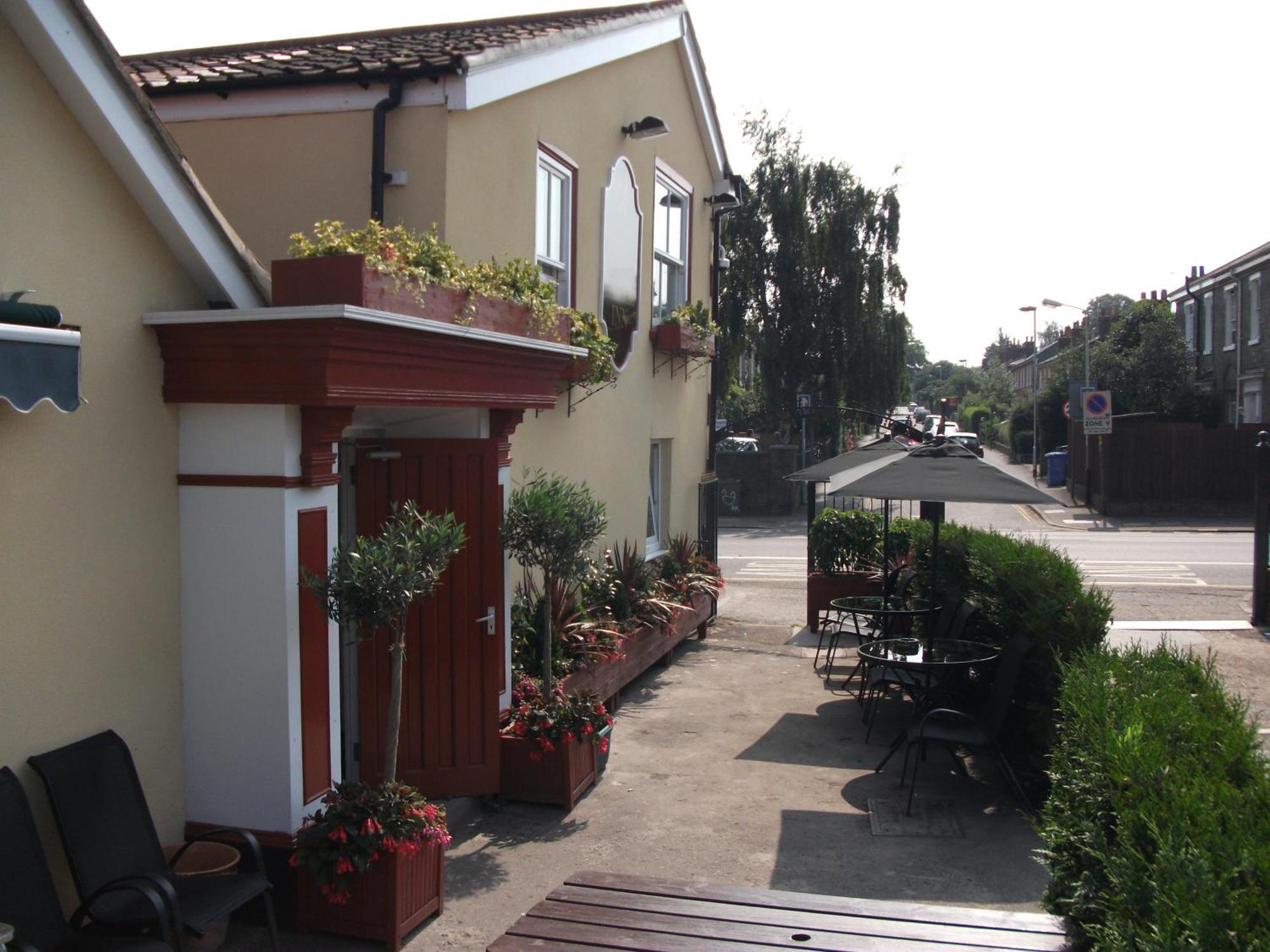 Al Forno Restaurant & Inn Норвич Экстерьер фото